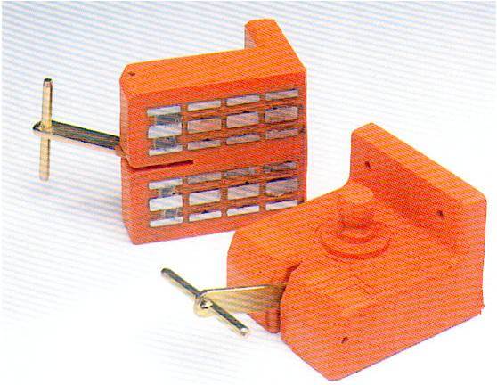 dvousložkový odlévací elastický polyuretan UR 7855 od Sika Axson